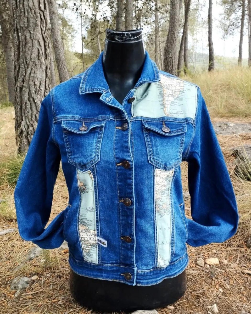 Chaqueta Vaquera mapamundi corta - Imagen 4